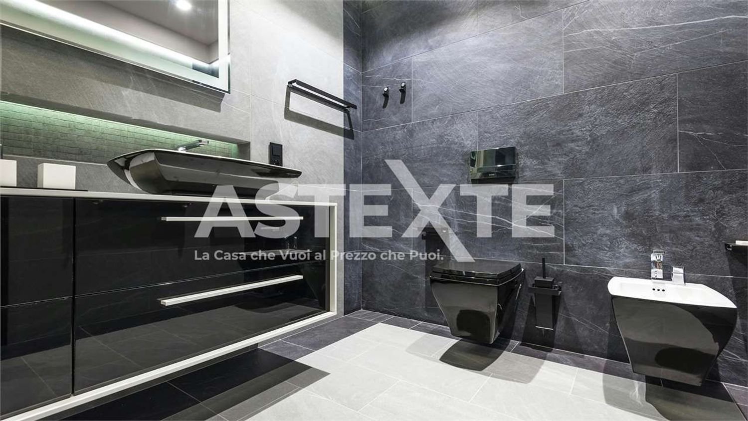 4-Zimmer Wohnung in Catania, Italy, Nr. 46891