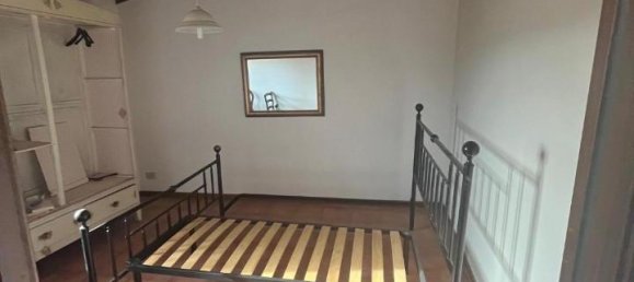 4 rooms Apartment in Palaia, Italy No. 30117 9