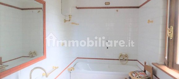 Villa de 3 dormitorios en San Romano in Garfagnana, Italy No. 168766 8