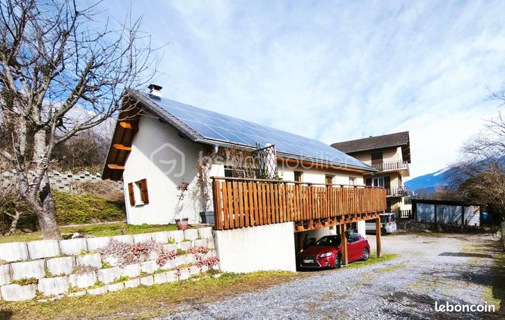 Casa de 4 dormitorios en Chamousset, France No. 300861