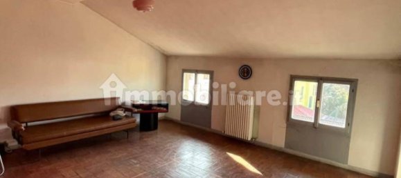 4 Schlafzimmer Haus in Novellara, Italy, Nr. 195943 42