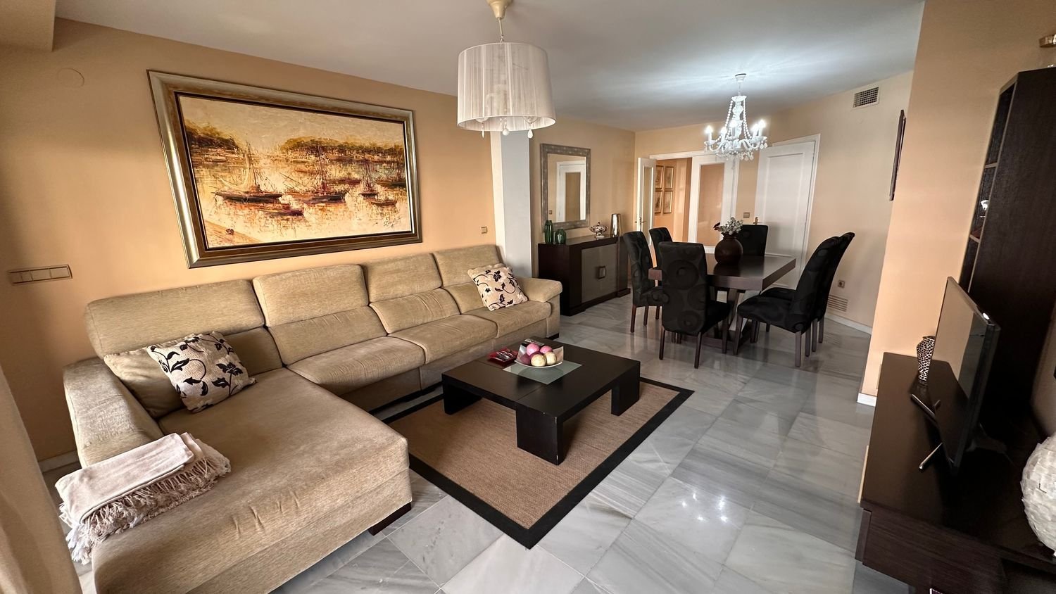 Квартира с 2 спальнями в Марбелья, Испания № 114740