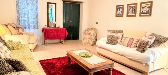 2 Schlafzimmer Schlösser in Bagnone, Italy, Nr. 395015 5