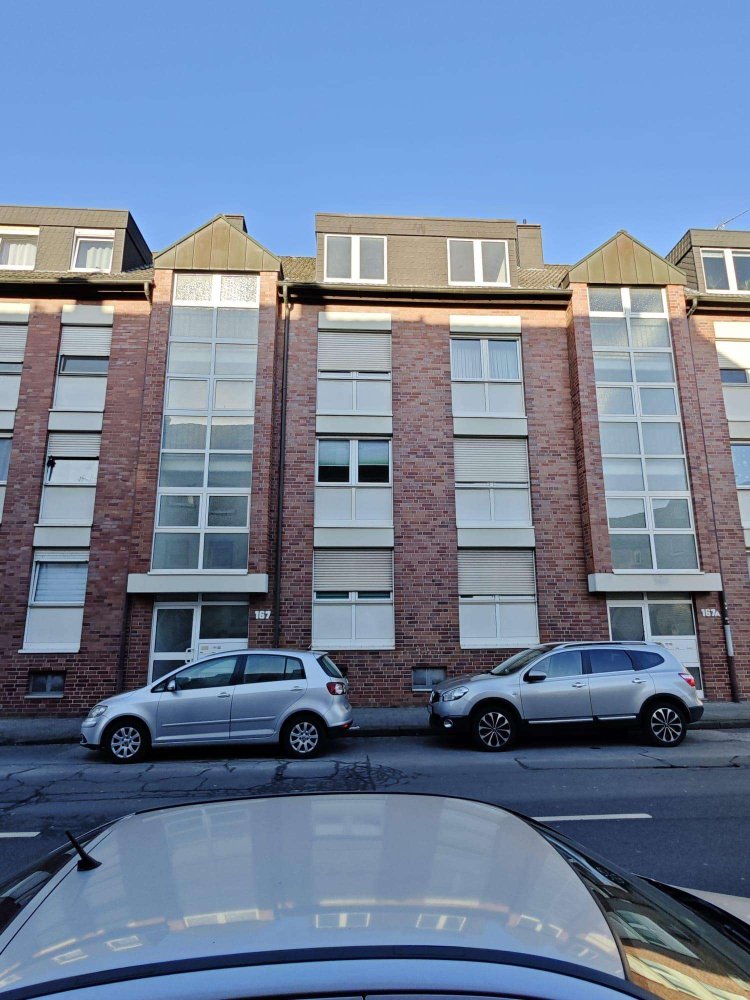 Квартира с 2 спальнями в Мёнхенгладбах, Германия № 17380