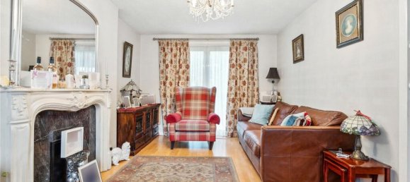 3 bedrooms House in London, United Kingdom No. 12705 8