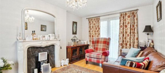 3 bedrooms House in London, United Kingdom No. 12705 5