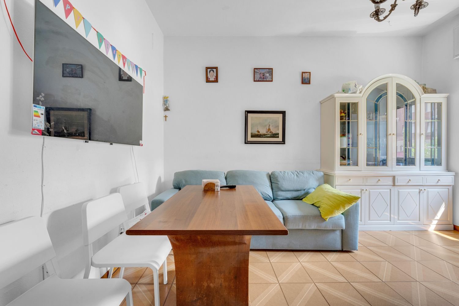 2-Zimmer Wohnung in Milan, Italy, Nr. 330383