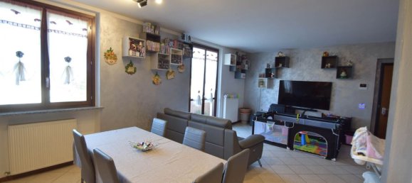 3 rooms Apartment in Pontenure, Italy No. 285286 5