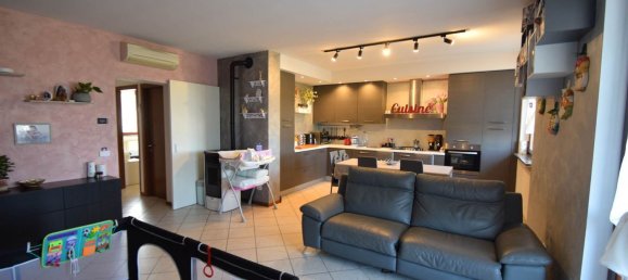 3 rooms Apartment in Pontenure, Italy No. 285286 8