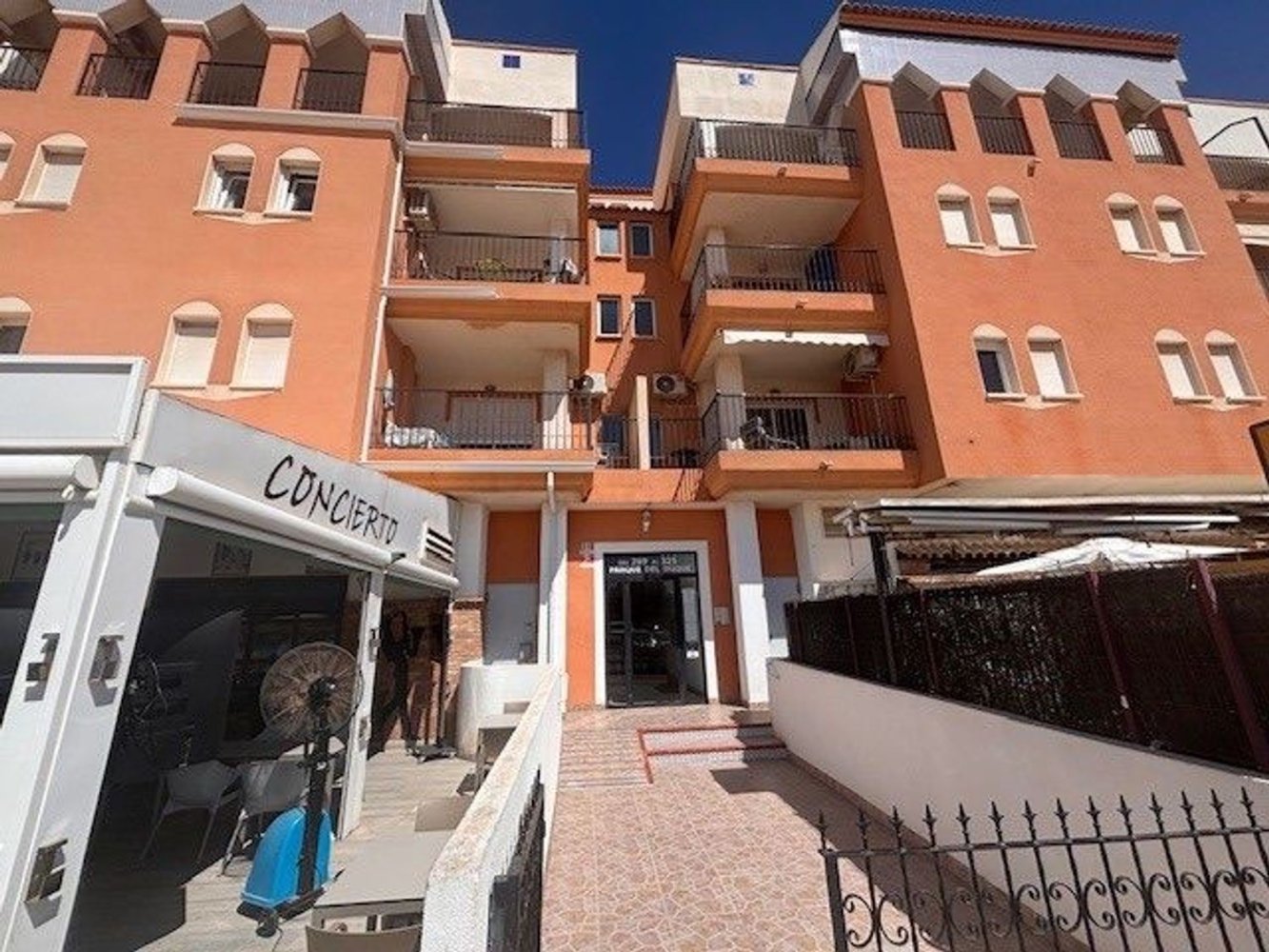 2 chambres Appartement à Alicante, Spain No. 275100