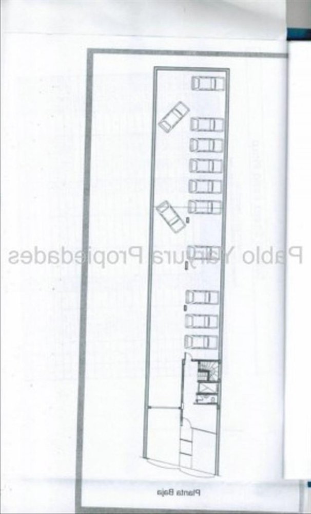  Warehouse in Tres de Febrero, Argentina No. 23551