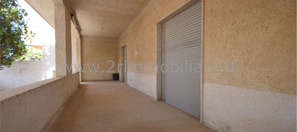 6 bedrooms Apartment in Mazara del Vallo, Italy No. 375180 4