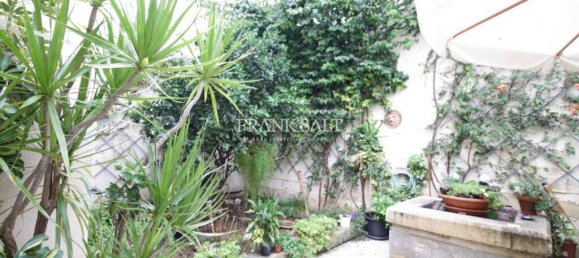 4 bedrooms Bungalow in Birzebbuga, Malta No. 6595 7