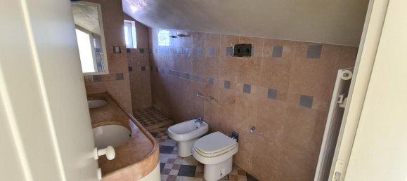 5 rooms Apartment in Castelfranco Veneto, Italy No. 233610 37