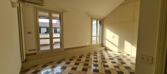 5 rooms Apartment in Castelfranco Veneto, Italy No. 233610 30