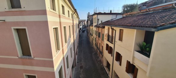 5 rooms Apartment in Castelfranco Veneto, Italy No. 233610 21