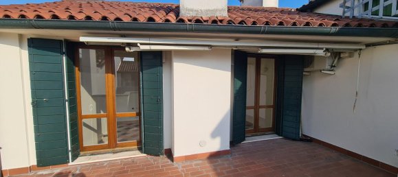 5 rooms Apartment in Castelfranco Veneto, Italy No. 233610 35