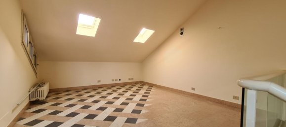 5 rooms Apartment in Castelfranco Veneto, Italy No. 233610 18