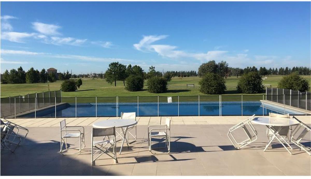  قطعة أرض في San Vicente, Argentina رقم 38203