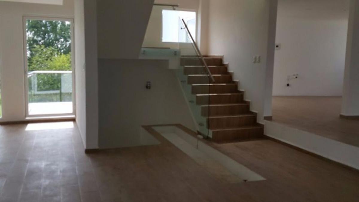 4 bedrooms House in Mexico No. 226870