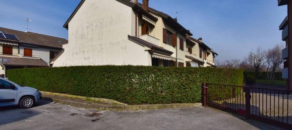 4-Zimmer Villa in Cesano Maderno, Italy, Nr. 37223 12