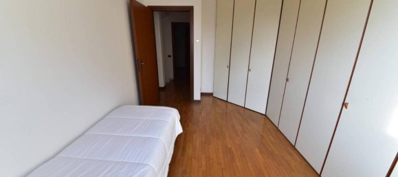 4-Zimmer Villa in Cesano Maderno, Italy, Nr. 37223 79
