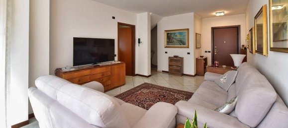 4-Zimmer Villa in Cesano Maderno, Italy, Nr. 37223 17