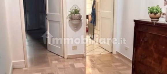 3 bedrooms Apartment in Milan, Italy No. 317163 5
