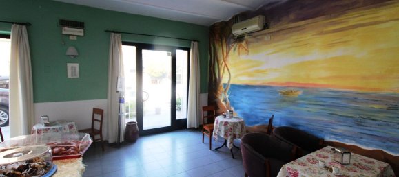 5 bedrooms Apartment in Civitanova Marche, Italy No. 351513 5