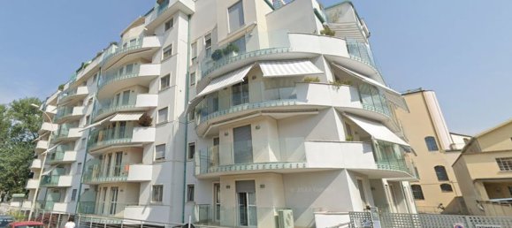 Квартира с 5 комнатами в Лоди, Италия № 110318 15