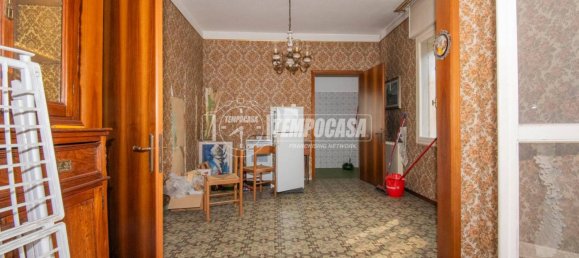 2 bedrooms Apartment in Modena, Italy No. 277067 15