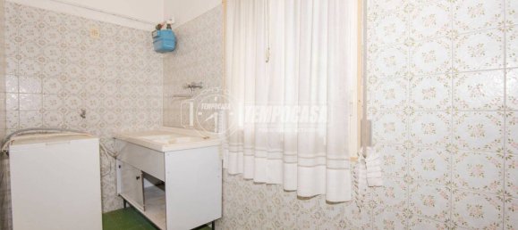 2 bedrooms Apartment in Modena, Italy No. 277067 20