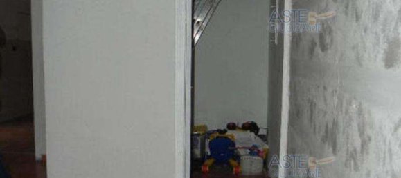 3-salle Appartement à Lavello, Italy No. 97637 36