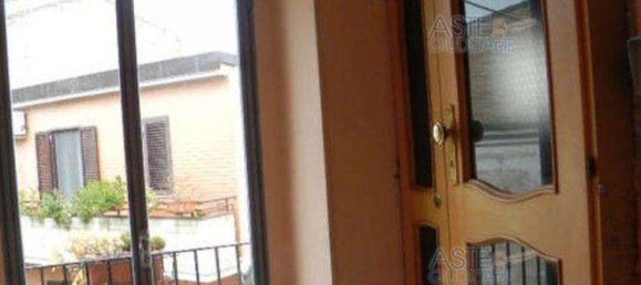 3-salle Appartement à Lavello, Italy No. 97637 38