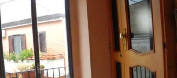 3-salle Appartement à Lavello, Italy No. 97637 72