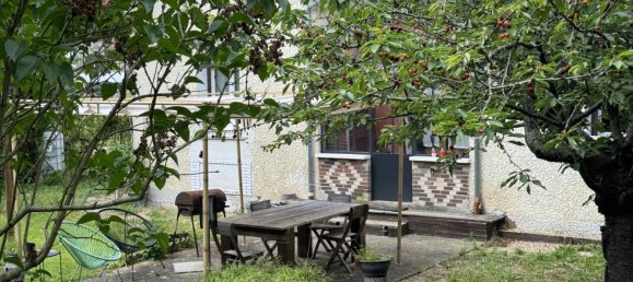 3 bedrooms Villa in Anet, France No. 249744 4