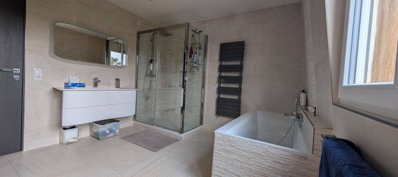 3 bedrooms House in Neuilly-Plaisance, France No. 326870 8