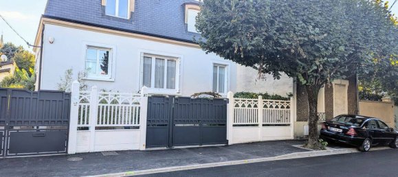 3 bedrooms House in Neuilly-Plaisance, France No. 326870 12