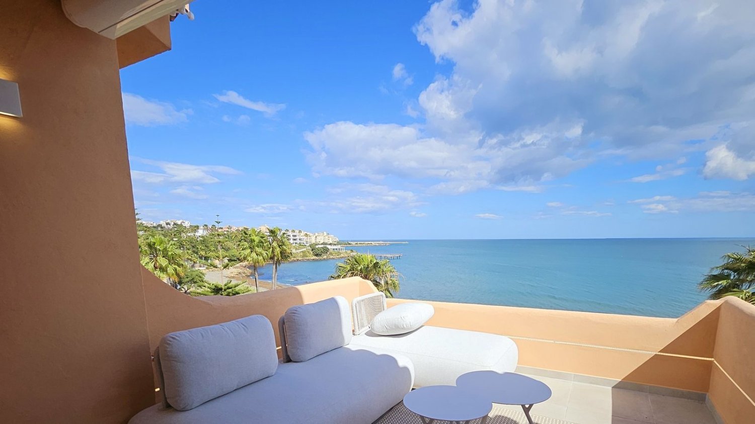 2 Schlafzimmer Penthouse in Estepona, Spain, Nr. 146111