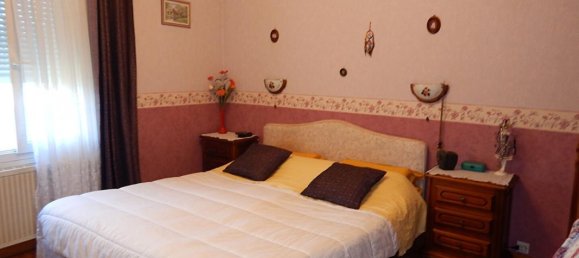 4 bedrooms House in Orleans, France No. 257530 4