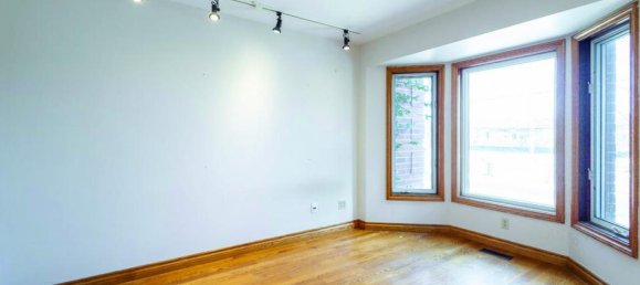 3 bedrooms House in Oakville, Canada No. 78 11