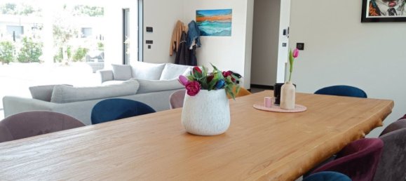 4 bedrooms Villa in Lecci, France No. 275287 6