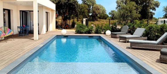 4 bedrooms Villa in Lecci, France No. 275287 16