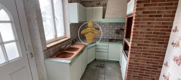 3 bedrooms House in Beautor, France No. 89412 8