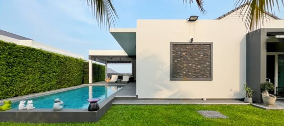 Villa de 3 dormitorios en Hua Hin, Thailand No. 58526 5
