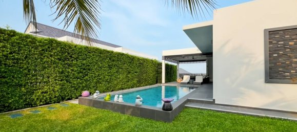 Villa de 3 dormitorios en Hua Hin, Thailand No. 58526 4