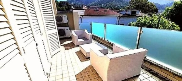 4-salle Appartement à Massa, Italy No. 260643 3