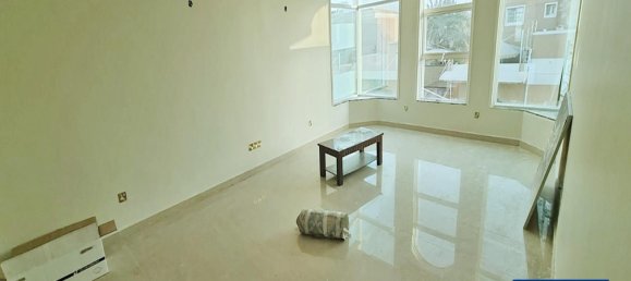 5 Schlafzimmer Villa in Al Quoz, UAE, Nr. 556 8