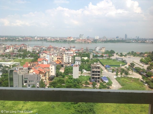 3 bedrooms Apartment in Tay Ho, Vietnam No. 5404