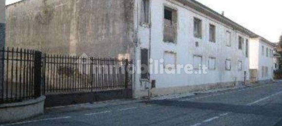 5 rooms Warehouse in Lentate sul Seveso, Italy No. 295237 11